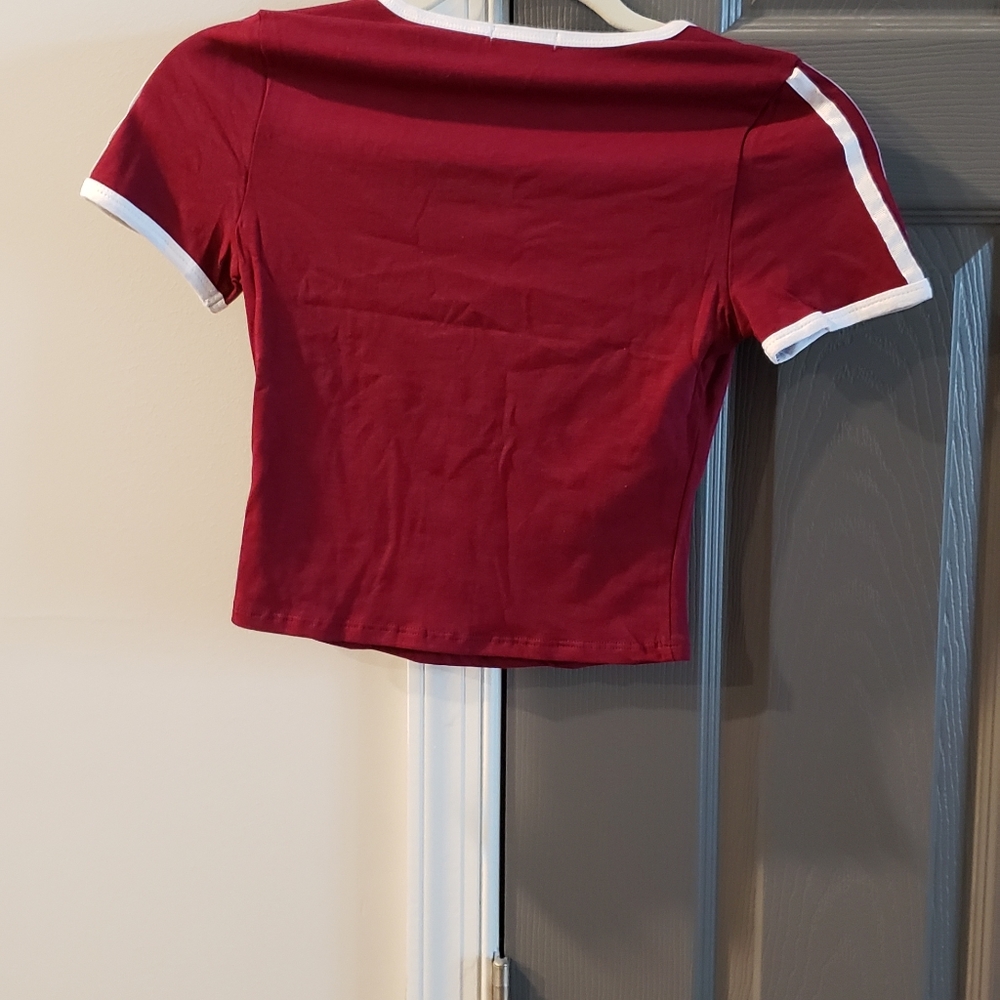 Crop top - Picture 2 of 2